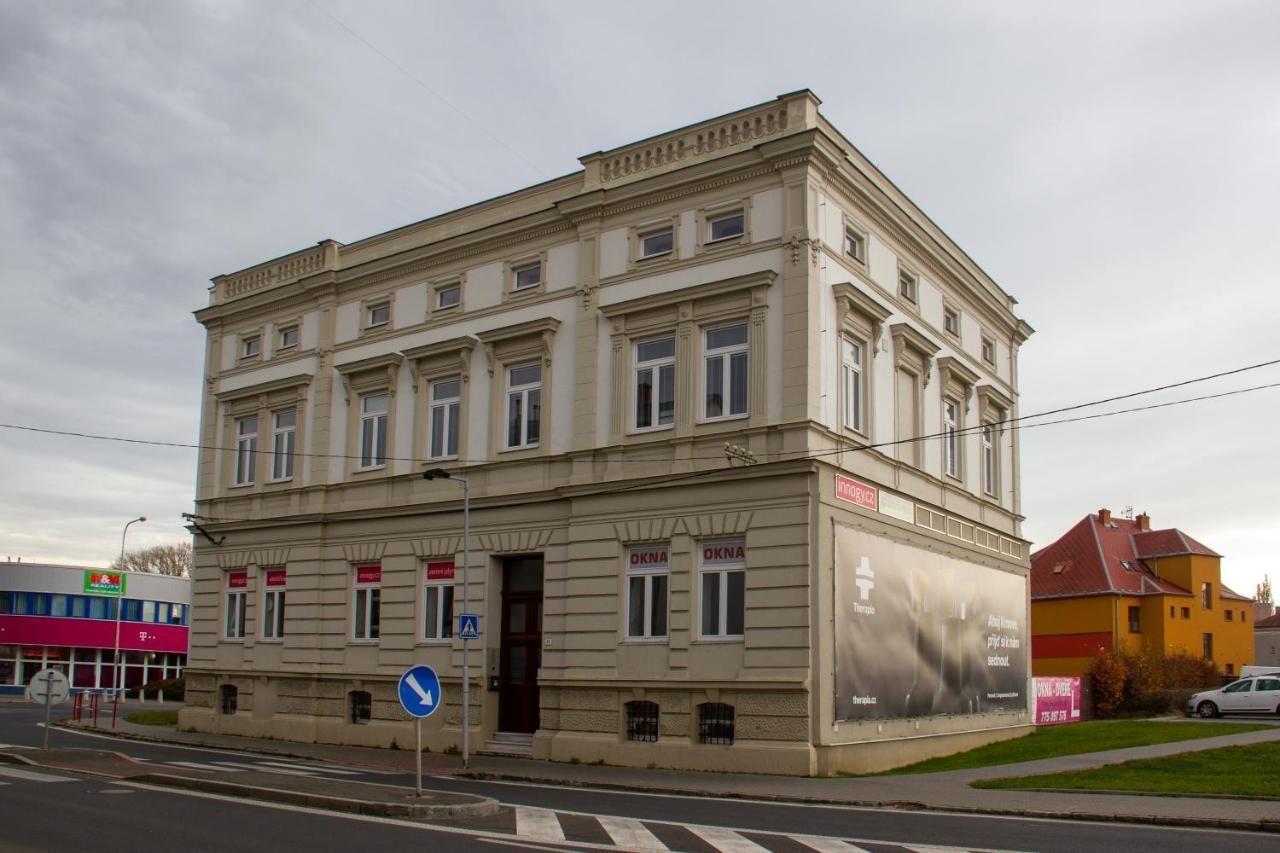 Hotel Dobre Misto Krnov Exterior foto