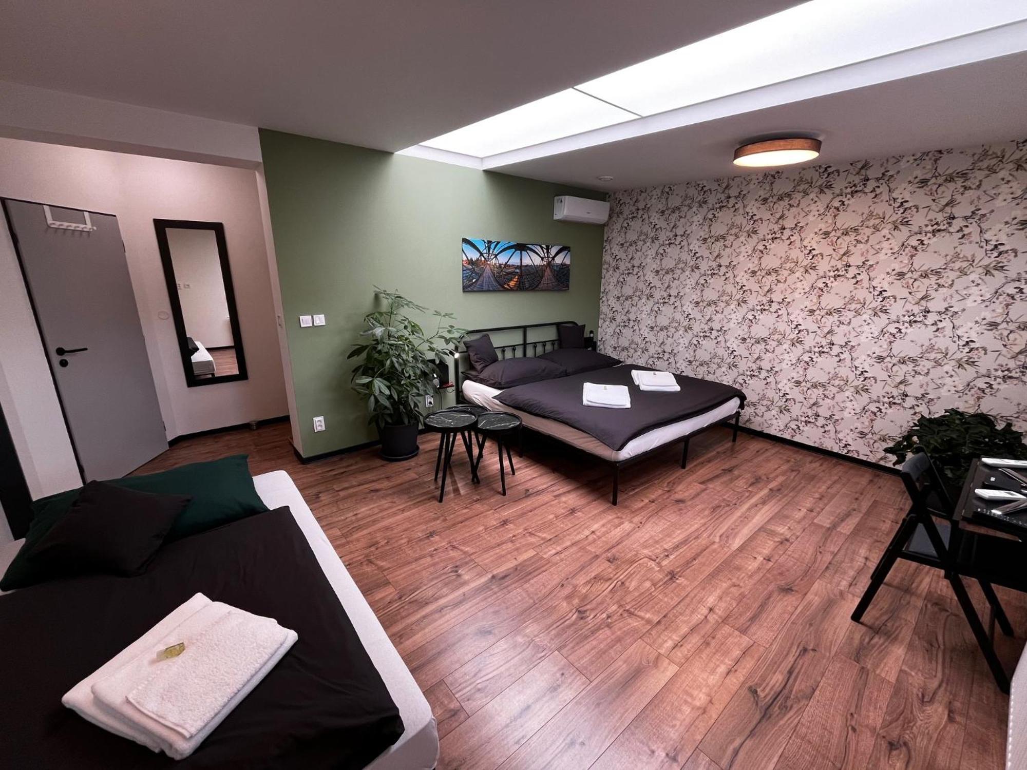 Hotel Dobre Misto Krnov Exterior foto